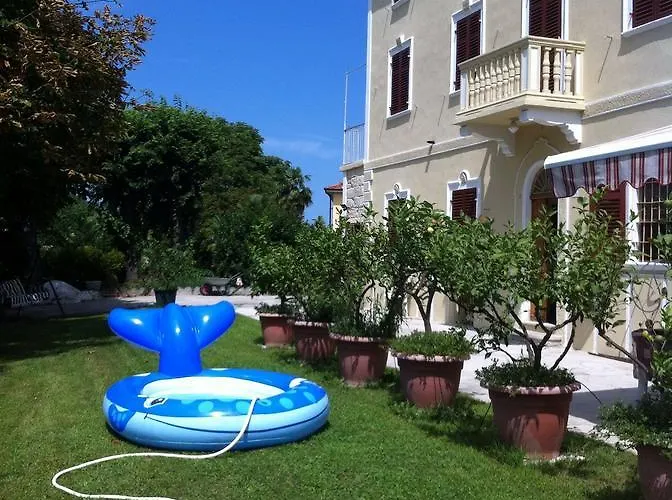 Carletto Bed & Breakfast 3*